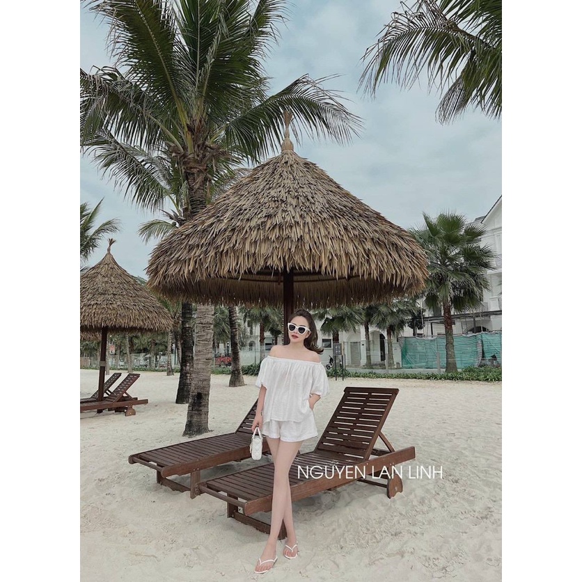 Set áo bẹt vai kèm quần short năng động, trẻ trung | BigBuy360 - bigbuy360.vn