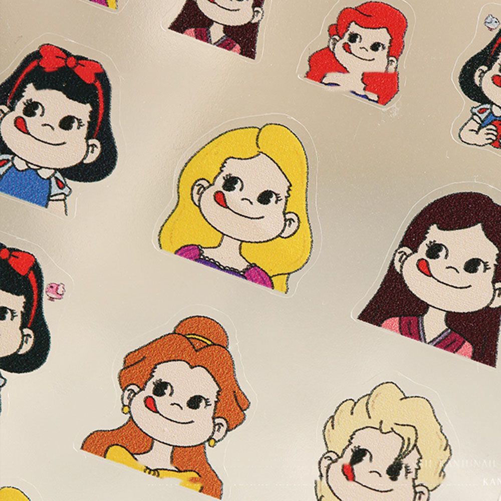 Nhãn Dán Trang Trí Móng Tay Siêu Mỏng Họa Tiết Dâu Tây Hoạt Hình 5D Diy