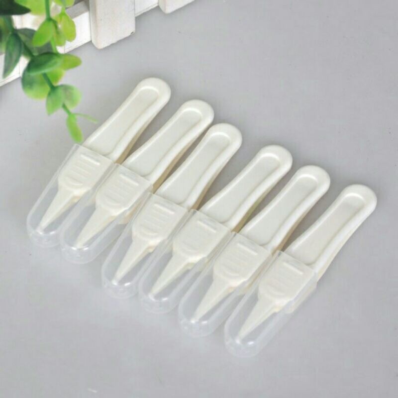 Nhíp gắp rỉ mũi cho bé yêu