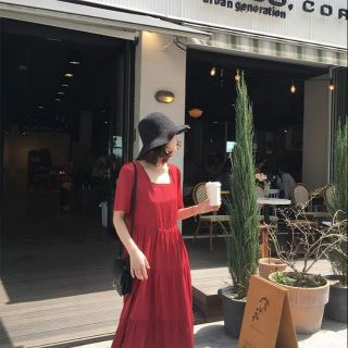 Váy cổ vuông siêu xinh