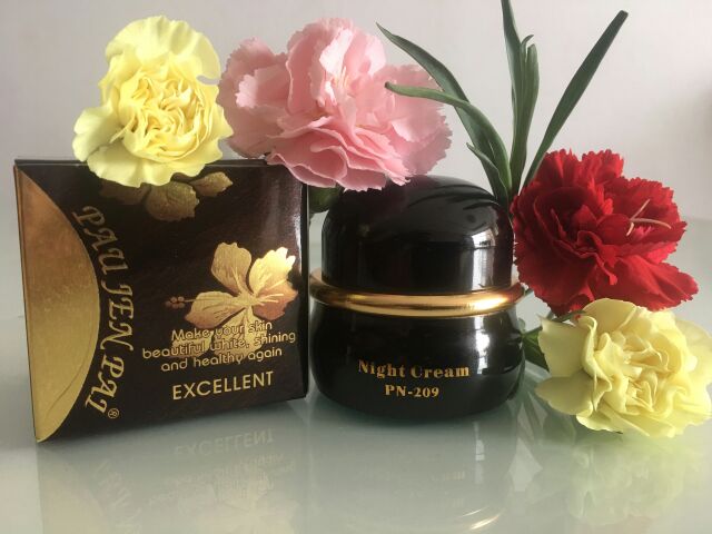 Kem hoa cúc Kem Pau Jen Pai (Hàng Nhập Khẩu Đài Loan)(kem đêm)