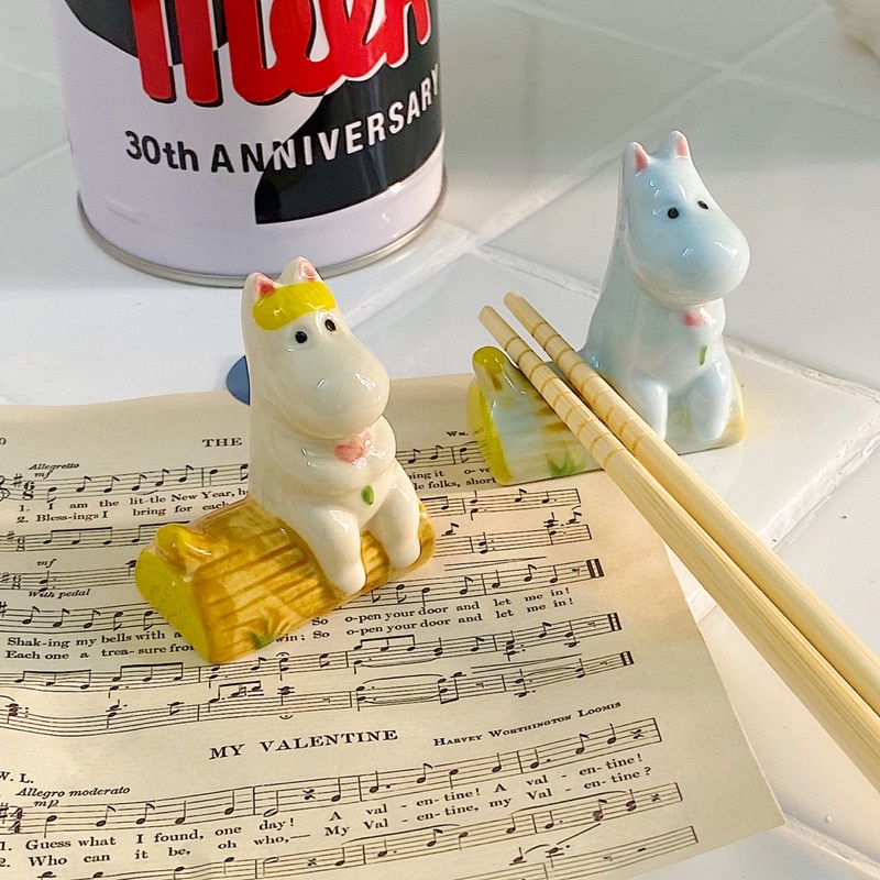 Gác đũa, cọ Doraemon, Moomins, Hoạ tiết Nhật