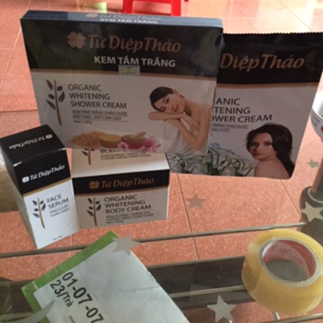 Kem tắm trắng cafe (gói 130g) Tứ Diệp Thảo | BigBuy360 - bigbuy360.vn