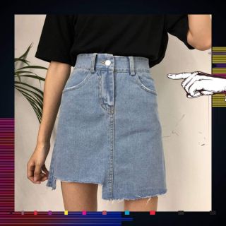Chân váy jeans cut-out form a / cut-out jean skirt