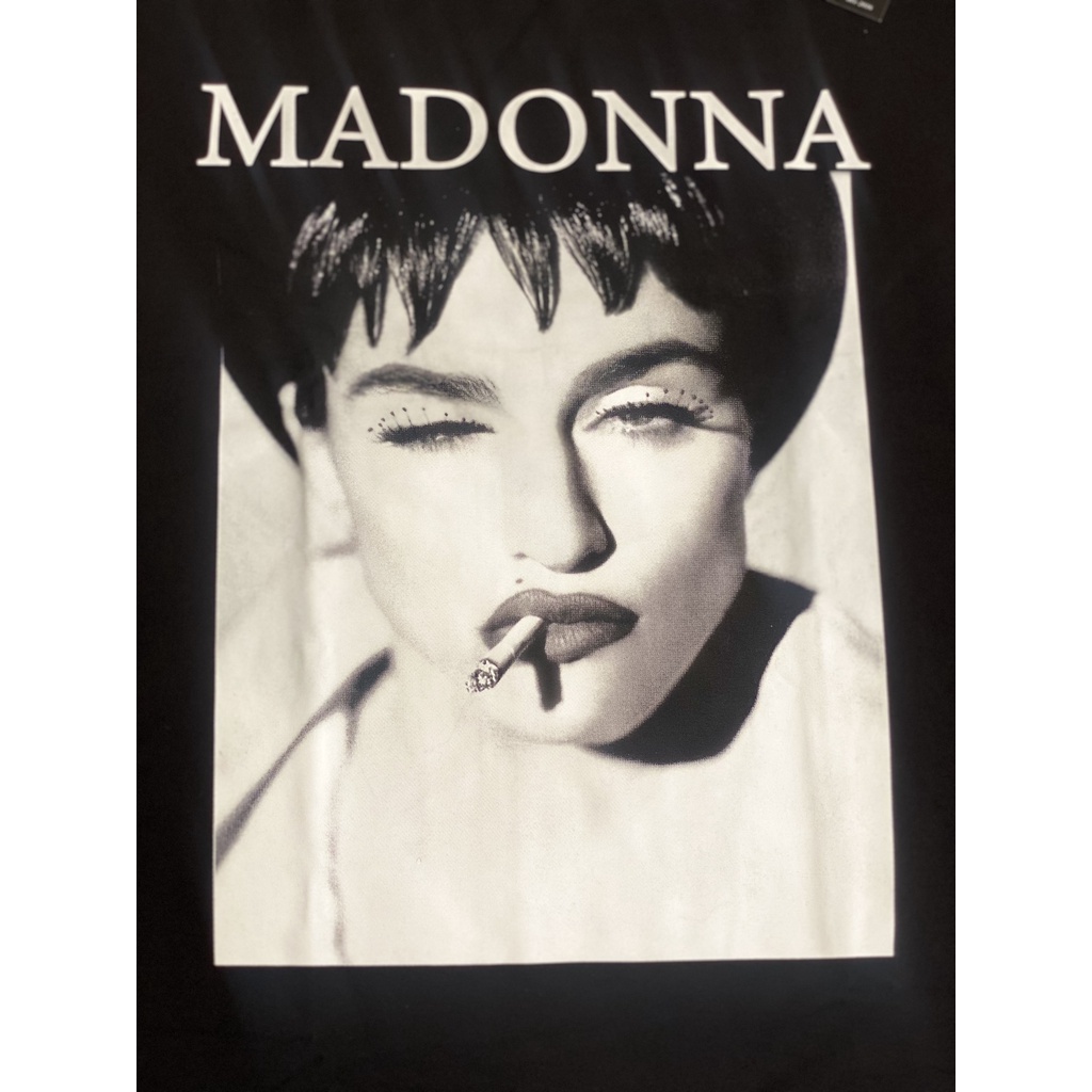 Áo Thun Unisex 100% Cotton Nhập khẩu, Cotton 4 chiều dày, mẫu mới S22 | MADONNA TEE