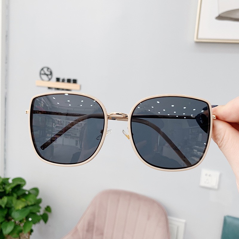 Kính mát nữ thời trang gọng vuông mắt kính chống tia UV phong cách Hàn Quốc đẹp giá rẻ ABICA 208