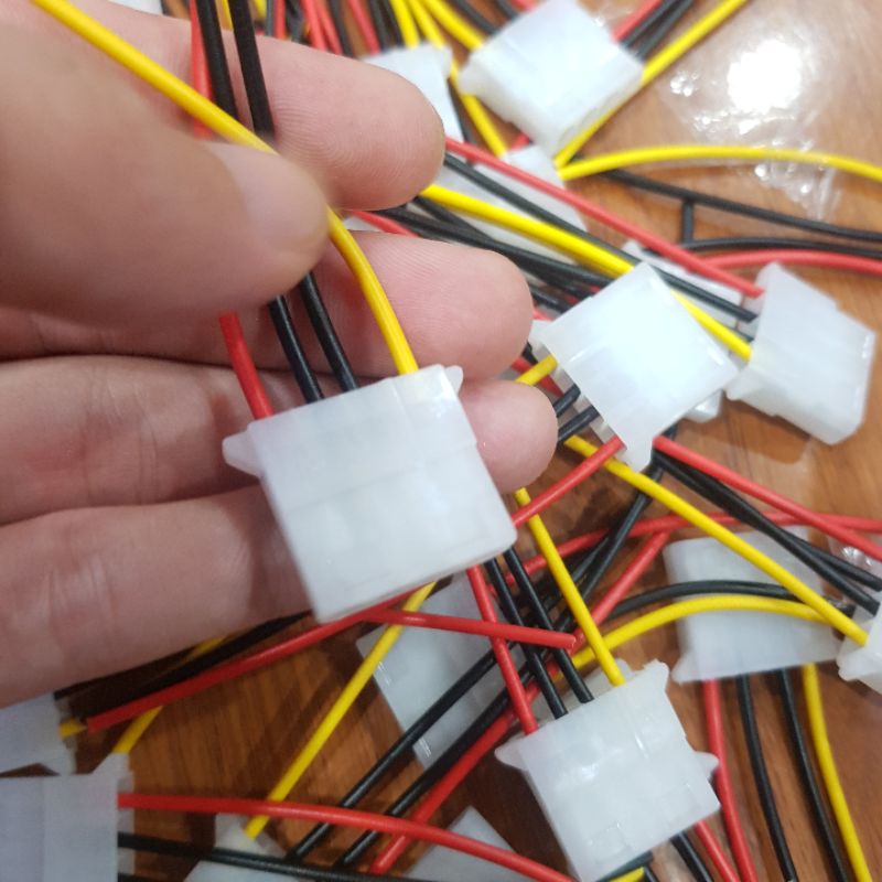 Dây nguồn 4p molex IDE cái sẵn dây 5CM. 4PIN Female