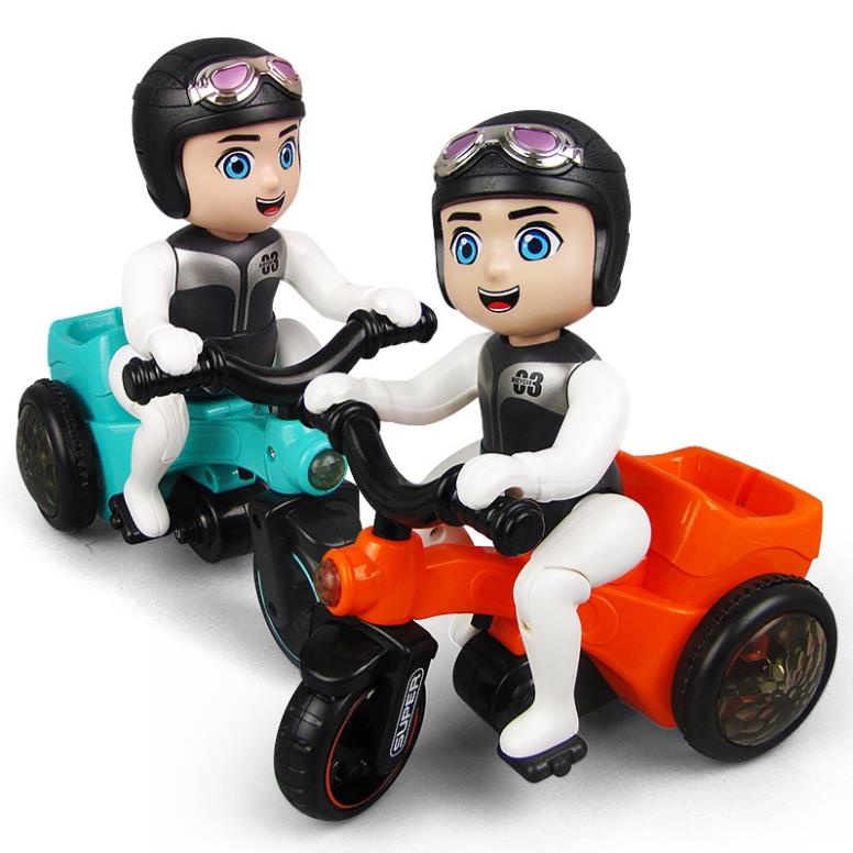 Cậu bé đi xe đạp 3 bánh bốc đầu xe xoay 360 độ có đèn led và nhạc sôi động