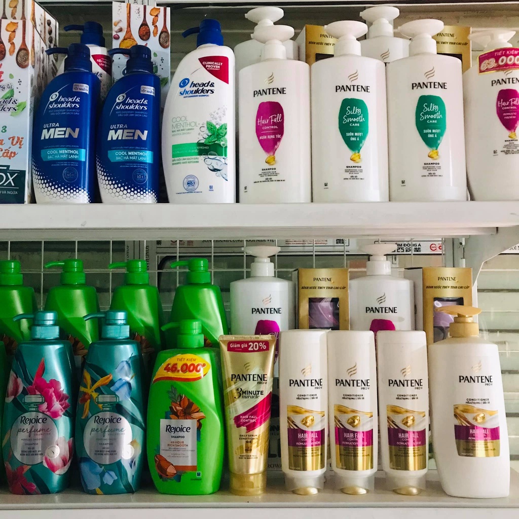 Dầu xả PANTENE giàu dưỡng chất 650ml