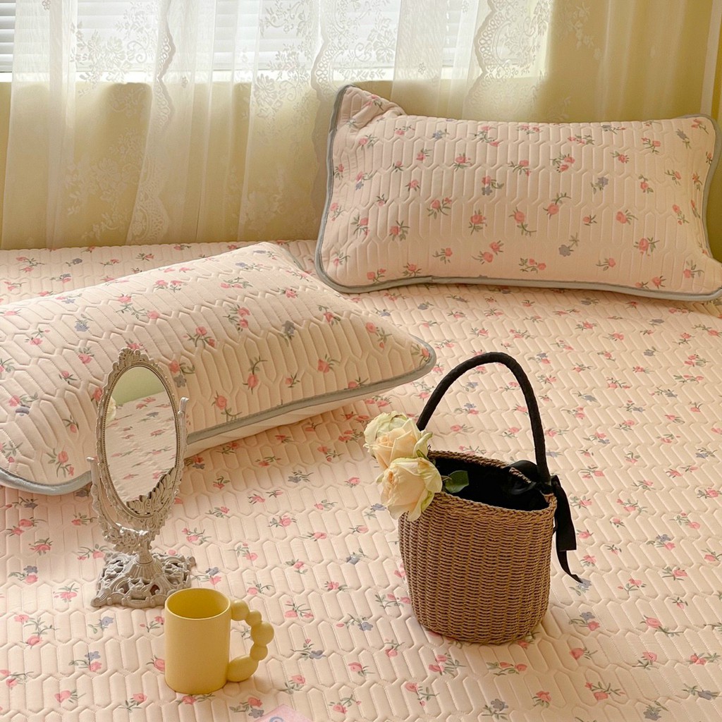 Chiếu Điều Hòa Cao Su Non 5D Hàng Loại 1 Mẫu Hoa Nhí 2 - Ngân Khánh Bedding Decor