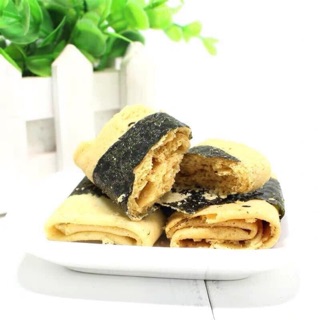 BÁNH TRỨNG CUỘN RONG BIỂN