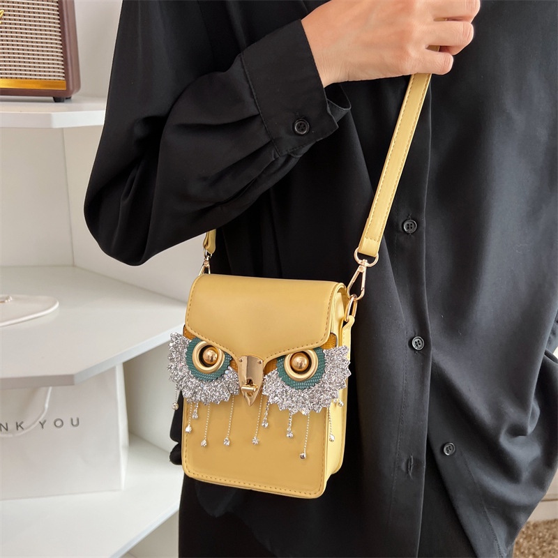 Túi Đeo Vai Hình Vuông Cỡ Nhỏ Phối Tua Rua Thời Trang Cao Cấp Cho Nữ