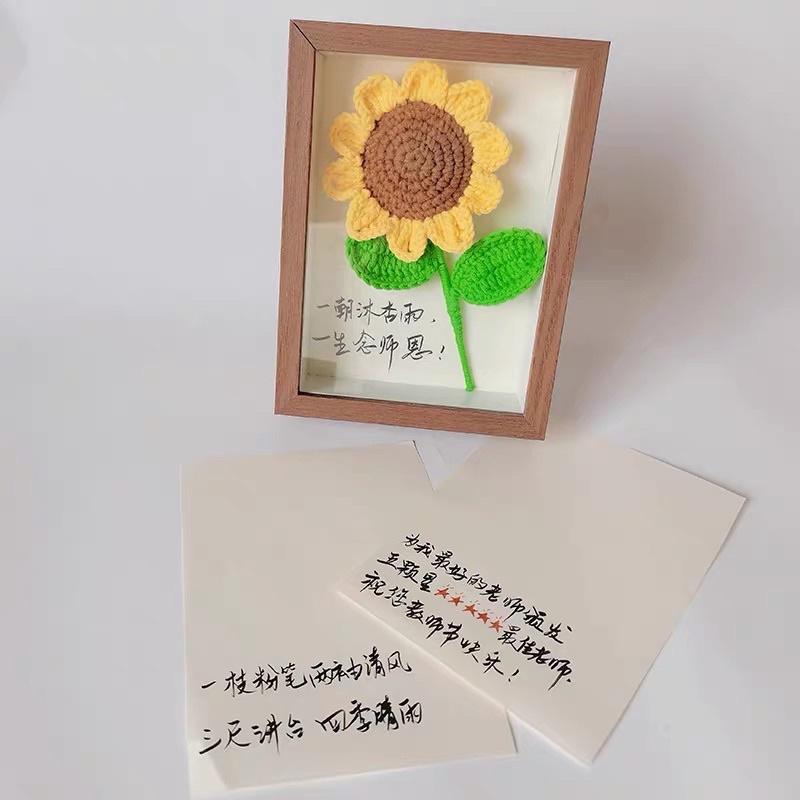 Khung ảnh len handmade hoa hướng dương