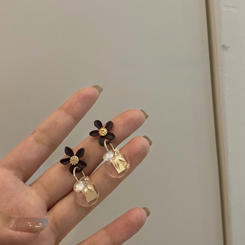 Bông Tai Hình Hoa Tròn Màu Đen Phong Cách Hàn Quốc Thời Trang Cho Nữ