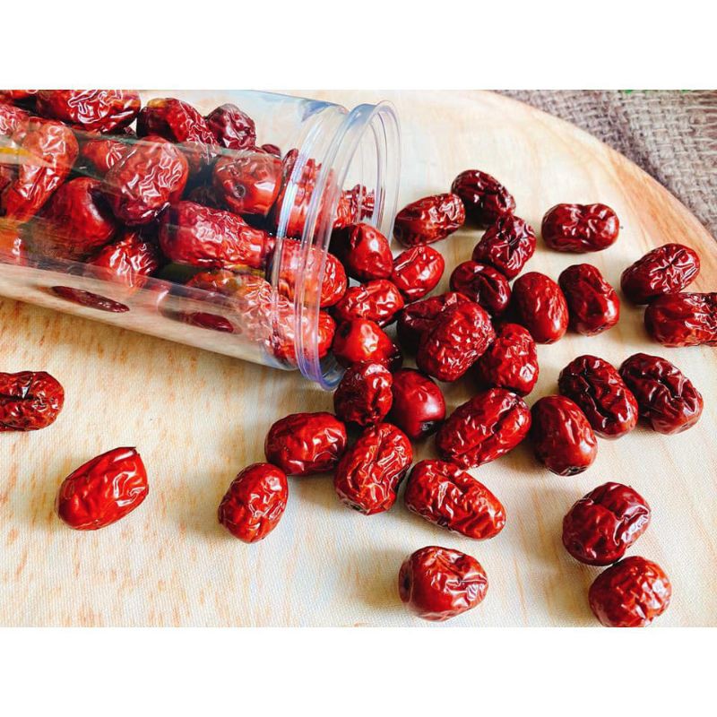 Hủ pet 300gr táo đỏ tân cương