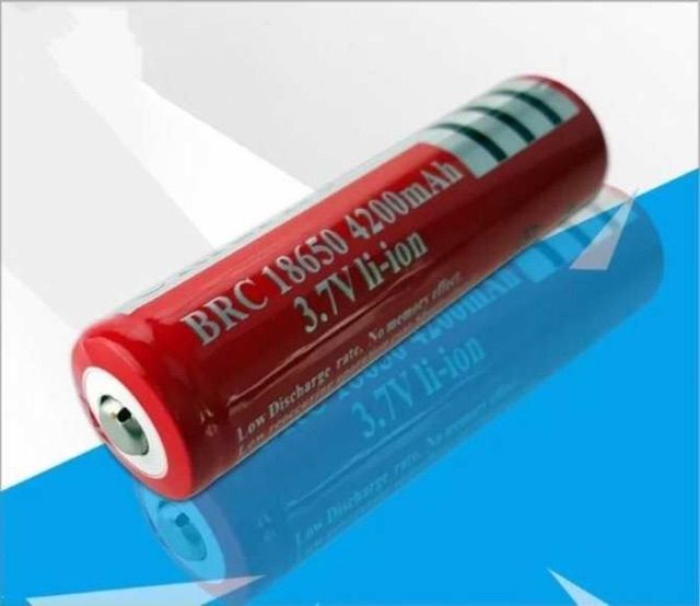 [FREE SHIP>50K]💥Pin 3.7V Ultrafire Đỏ Dung Lượng 4200mAh - Dùng Cho Quạt Cầm Tay & Đèn Pin.