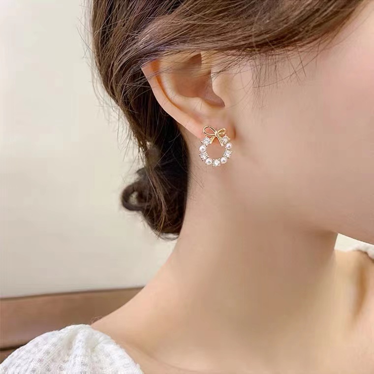 Đôi khuyên tai đính hạt ngọc trai giả thời trang đơn giản sang trọng cho nữ