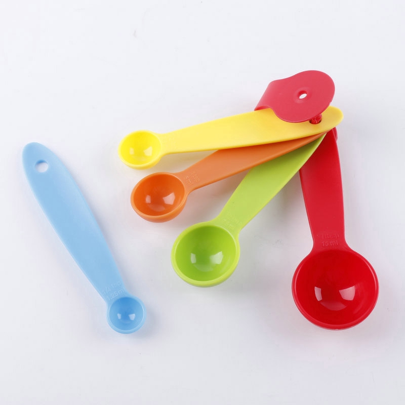Set 5 Muỗng Đo Lường Bằng Nhựa Chuyên Dụng Khi Làm Bánh