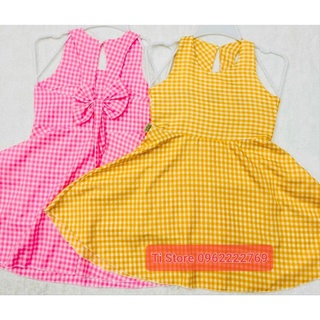 12-28kg đầm xòe chữ a sọc caro cổ yếm hở lưng cho bé gái.