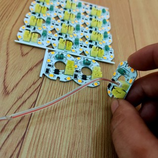 mạch Led màu vàng .  đèn thờ siêu sáng