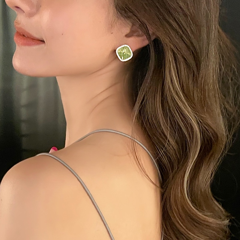 Khuyên Tai Hình Vuông Đính Đá Zircon 2022 Phong Cách Hàn Quốc