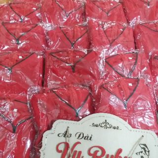 ÁO DÀI 4 TÀ ĐỎ