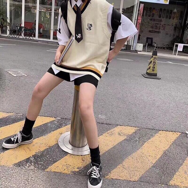 Áo gile thêu mèo len Quảng Châu (hình thật/sẵn) | BigBuy360 - bigbuy360.vn