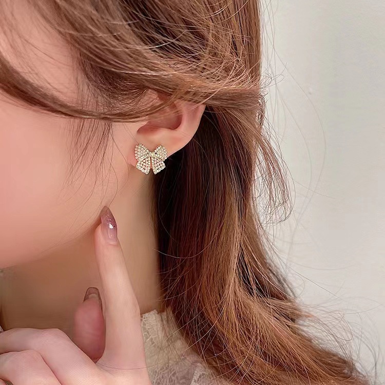 Bông Tai Hình Nơ Đính Ngọc Trai Sang Trọng 2022