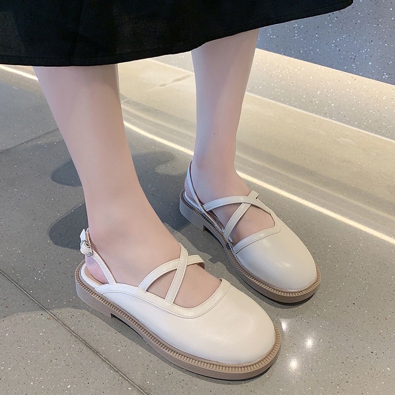 Giày dây chéo đế bệt