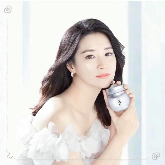 Sét Đặc Biệt Kem Dưỡng Trắng Cấp Ẩm Whoo Radiant White_Moisture Cream