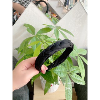Bờm xước tóc kiểu tết tóc