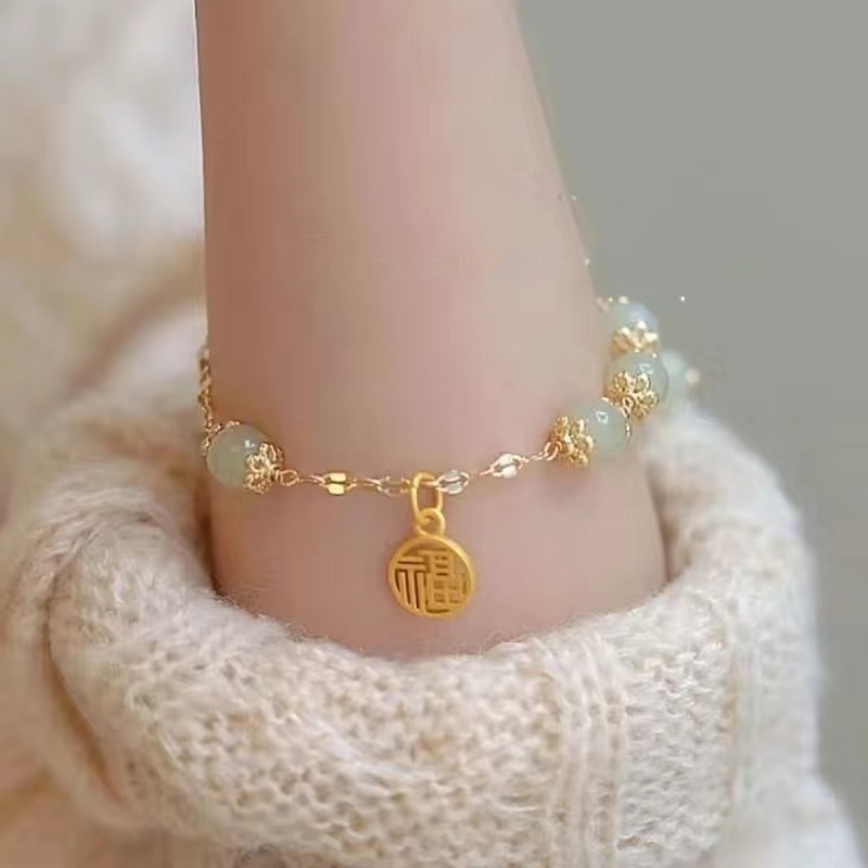 Vòng Tay Chuỗi Hạt Ngọc Bích Nhân Tạo Hình Thỏ Thời Trang Cho Nữ