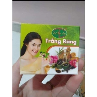 Trắng răng Dạ Thảo Liên than hoạt tính