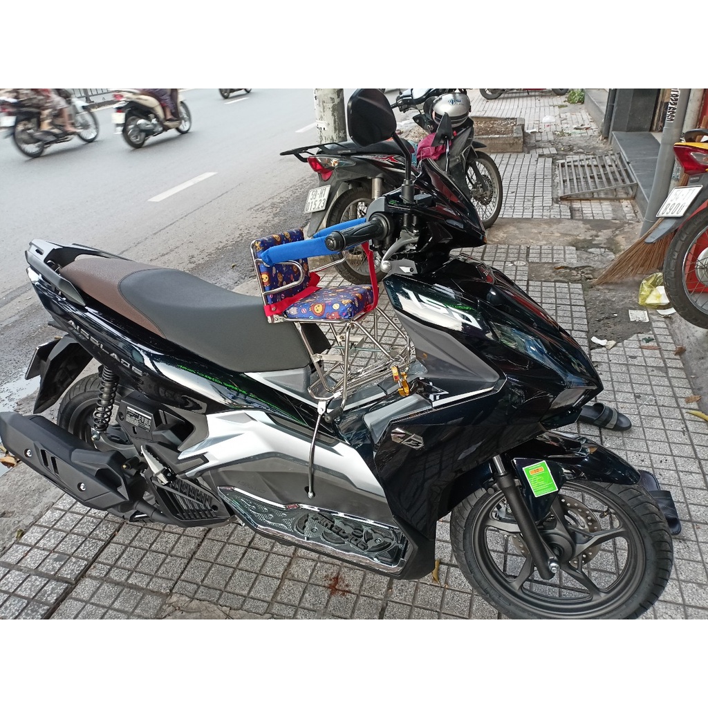 Ghế đi xe số cho xe Air Black