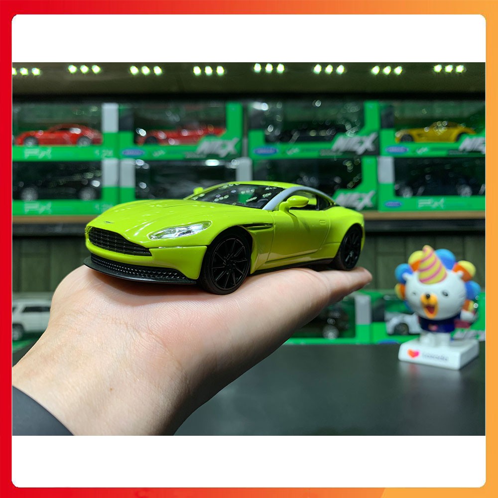 Mô hình xe Aston Martin DB11 tỉ lệ 1:32 màu xanh