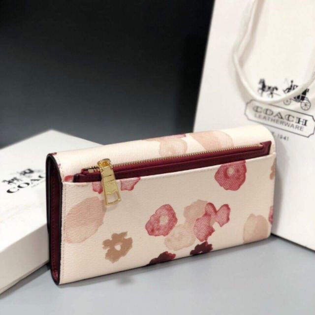 Coach set wallet mẫu mới nha !! Mua 1 được 2 ví siêu siêu đẹp !!