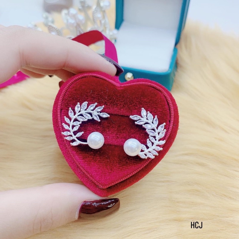 bông tai nụ kẹp vành đính đá sáng bóng