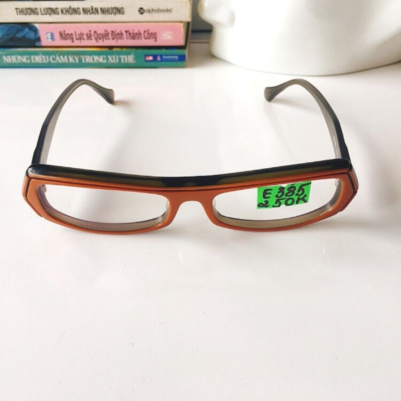 E385: Kính 0 độ tròng mắt chống ánh sáng xanh của thương hiệu Zoff