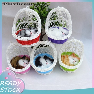Đồ chơi mô phỏng chú mèo đang ngủ trong chiếc giỏ treo dễ thương
