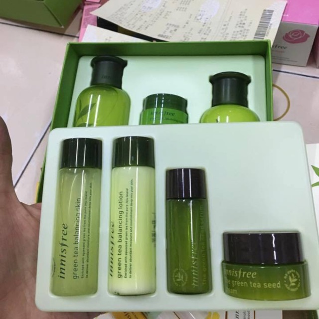 Set Innisfree