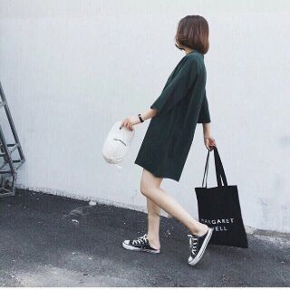 Áo thun form dài rộng cá tính