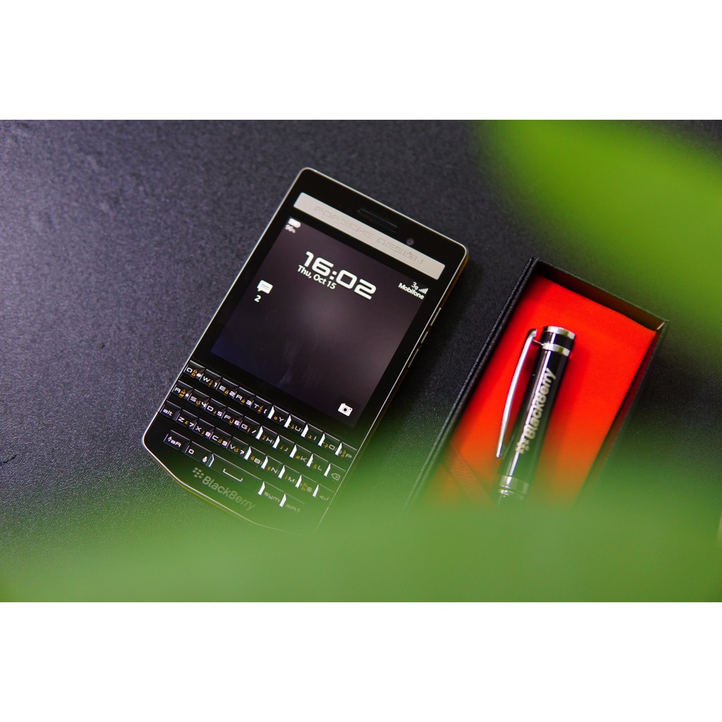 Điện Thoại BlackBerry Porsche Design 9983 Fullbox | BigBuy360 - bigbuy360.vn