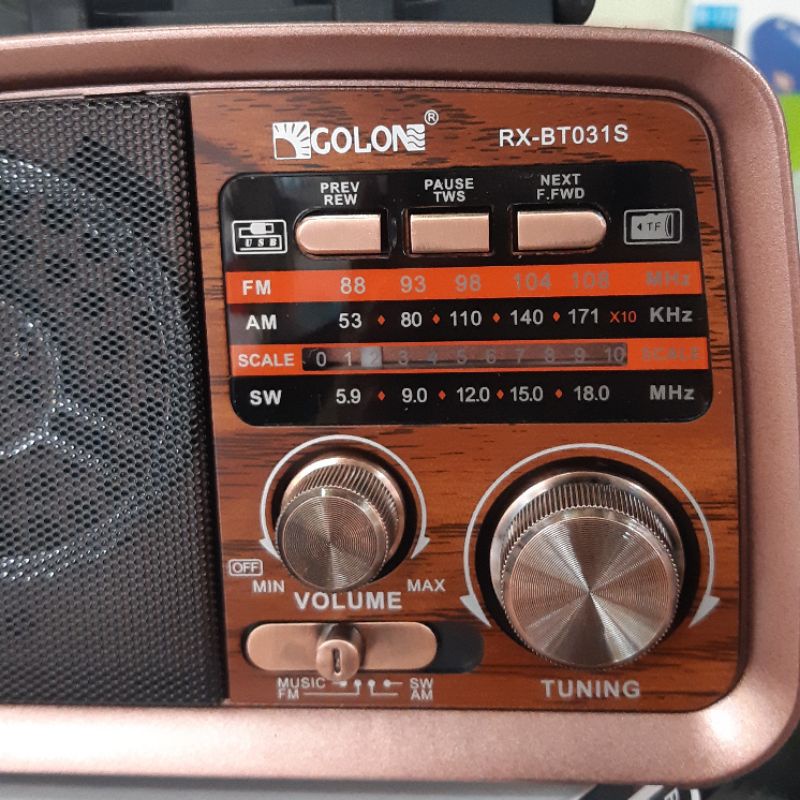 [Mã ELHACE giảm 4% đơn 300K] Radio GOLON RX-BT031 Có Bluetooth