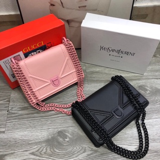 ✅✅✅Dior viền đinh về thêm