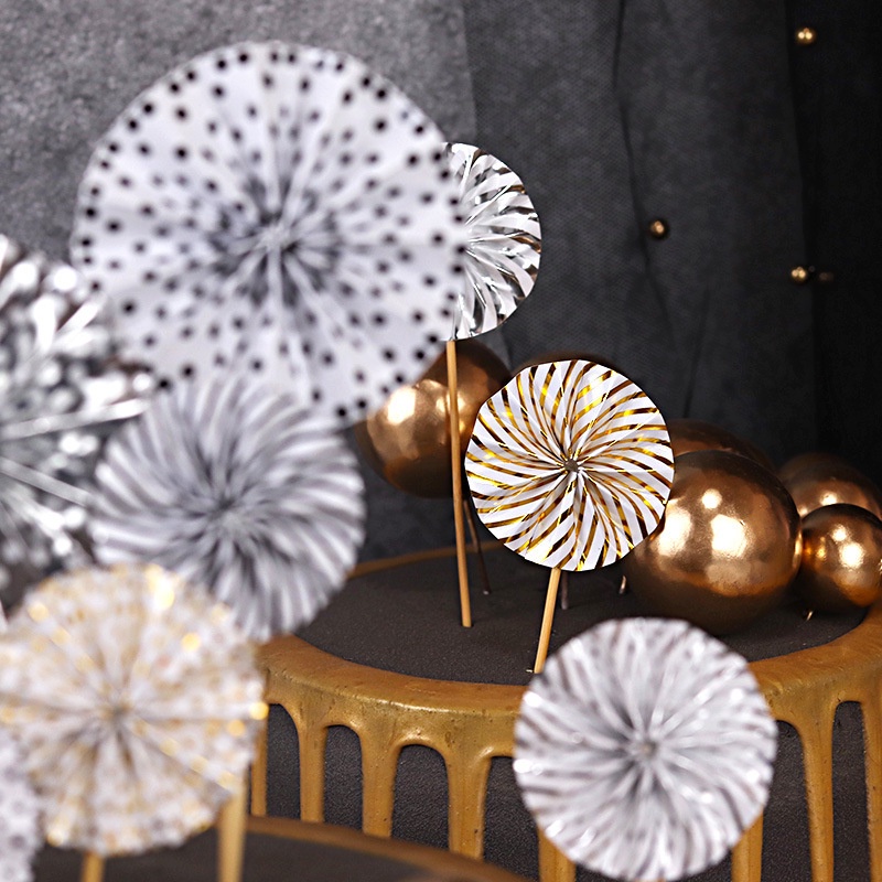 Set 4 topper cắm trang trí bánh hình cối xay gió