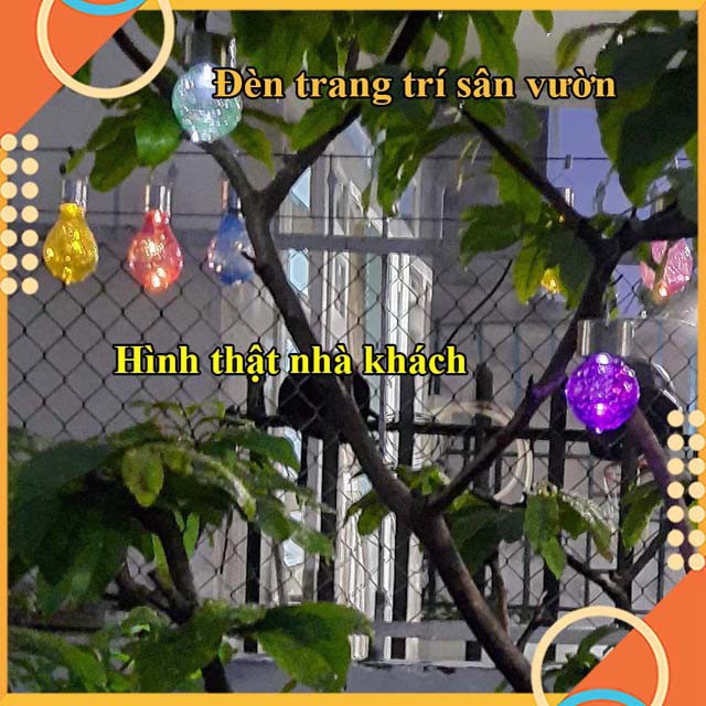 Bộ Đèn năng lượng mặt trời có ánh sáng trắng dùng để trang trí sân vườn  hình tròn loại cắm đất 0405