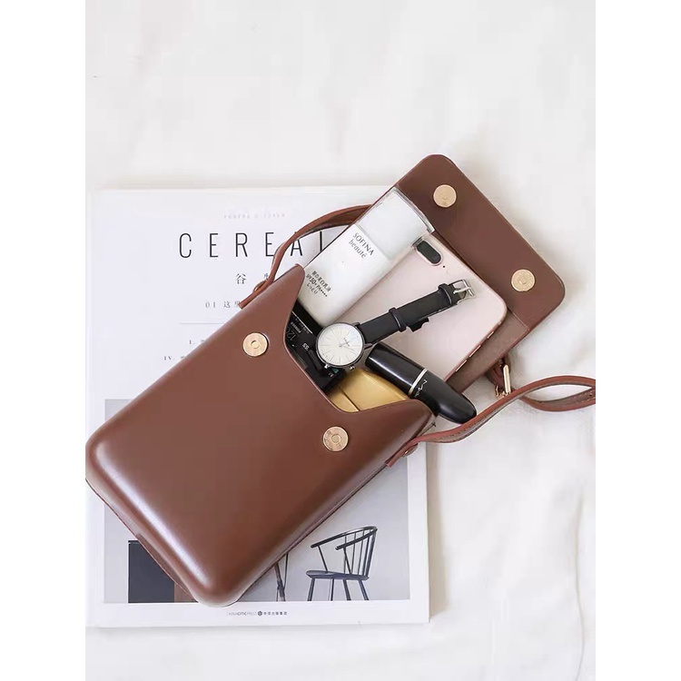 Túi Đeo Chéo Da Nam Nữ MANDO Chất Liệu Da Pu Cao Cấp, 2 Màu Nâu Đen Vintage PKN116