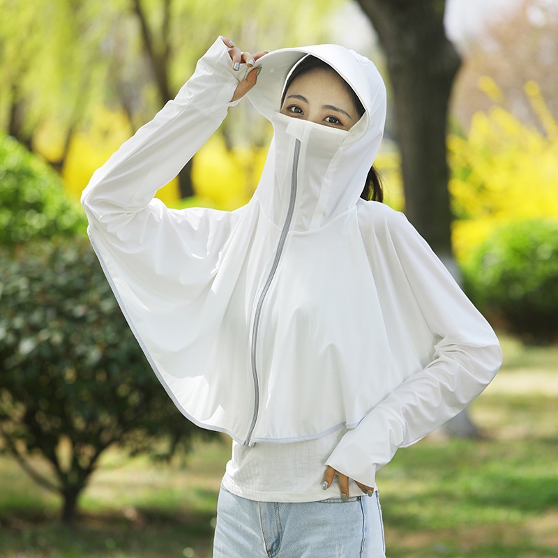 Áo Choàng Chống Nắng Có Mũ Trùm Đầu Chất Lụa Lạnh Thoáng Khí Thiết Kế Mới Thời Trang Mùa Hè Cho Nữ