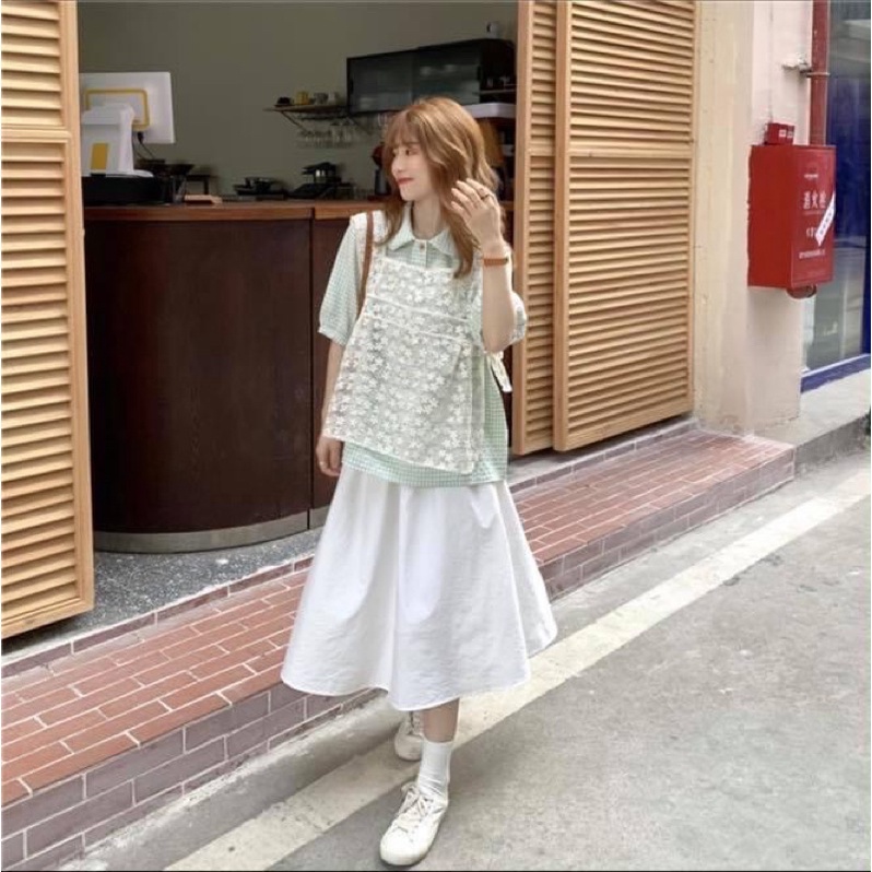 Set bộ áo kiểu nữ sọc caro retro có cổ mặc kèm áo ren lưới hai dây ngoài + chân váy midi dài suông xoè trắng - Order