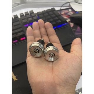 gù tay lái salaza mẫu thái dẹp